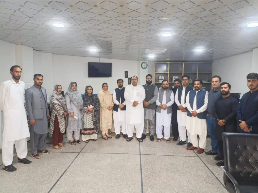 بارہ کہو میں PSN اسلام آباد کے زونل اجلاس میں شریک نجی اسکولوں کے نمائندے