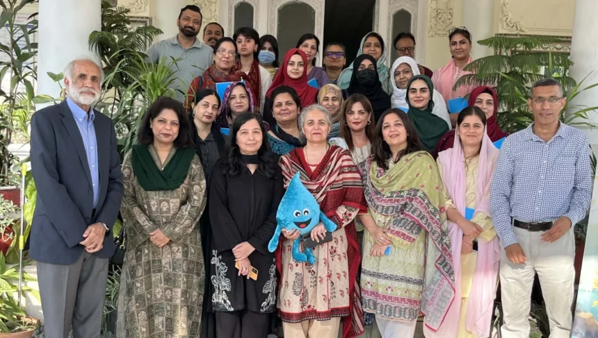 فاطمہ جناح ویمن یونیورسٹی راولپنڈی میں خواتین اور پانی کے موضوع پر مذاکرہ