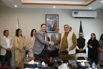 وزارت وفاقی تعلیم میں نیسلے پاکستان کے ساتھ مفاہمتی خطوط پر دستخط کی تقریب