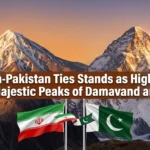 ایران اور پاکستان کے پرچم دماوند اور کے ٹو کی بلندیوں کی علامت کے ساتھ