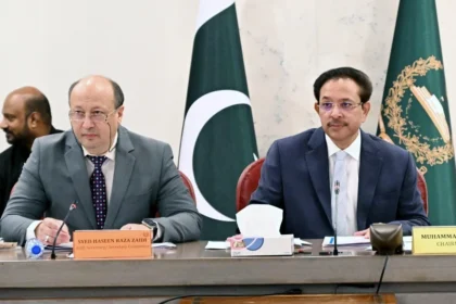 پارلیمنٹ ہاؤس اسلام آباد میں قومی اسمبلی قائمہ کمیٹی کا اجلاس