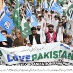 راولپنڈی میں ایم ایس او پاکستان کے تحت یوم آزادی ریلی میں طلبہ اور نوجوان شریک