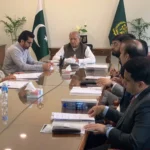 وفاقی وزیر میاں ریاض حسین پیرزادہ FGEHA ایگزیکٹو بورڈ اجلاس کی صدارت کرتے ہوئے