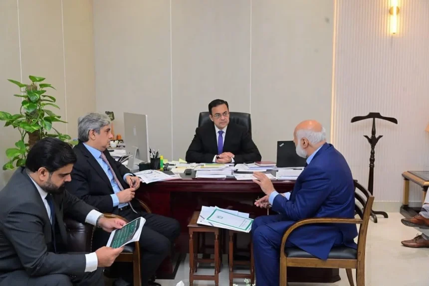 نیا ز احمد اختر اور سینیٹر احد چیمہ کی آئی ٹی تعلیم کے معیار پر ملاقات