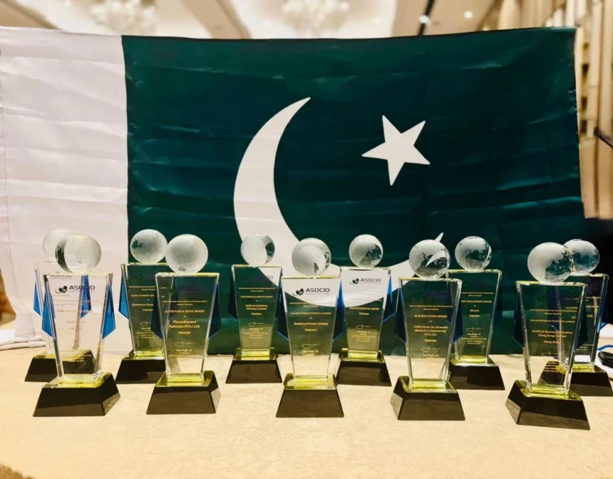 ایسوشیو ڈیجیٹل اینڈ اے آئی ایوارڈز 2026 میں پاکستانی ٹیک اداروں کی کامیابی