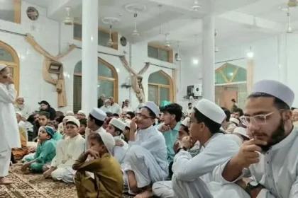 راولپنڈی ڈھوک حسو میں درسگاہ صفہ کی مجلس تکمیل حفظ قرآن میں حفاظ کی دستاربندی