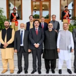 گورنر ہاؤس میں خیبر پختونخوا کی جامعات کے اعلیٰ تعلیمی امور سے متعلق اجلاس