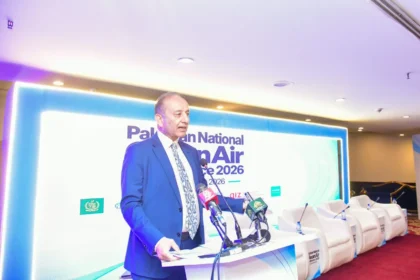 ڈاکٹر مصدق ملک پاکستان نیشنل کلین ایئر کانفرنس 2026 سے خطاب کرتے ہوئے